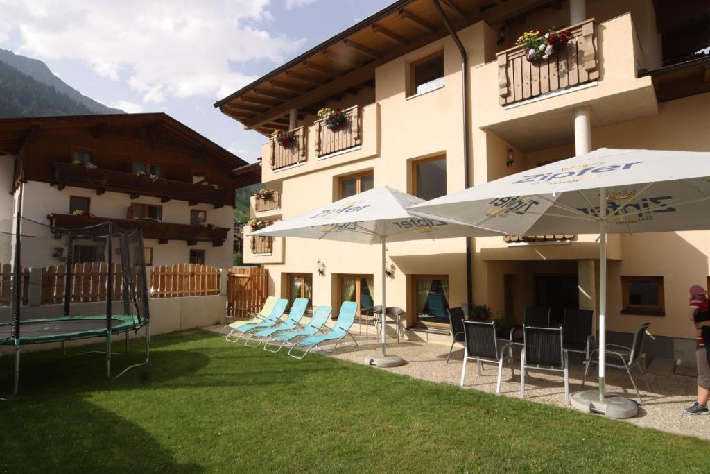 Appartementhaus Zum Zegger Neustift im Stubaital Luaran gambar