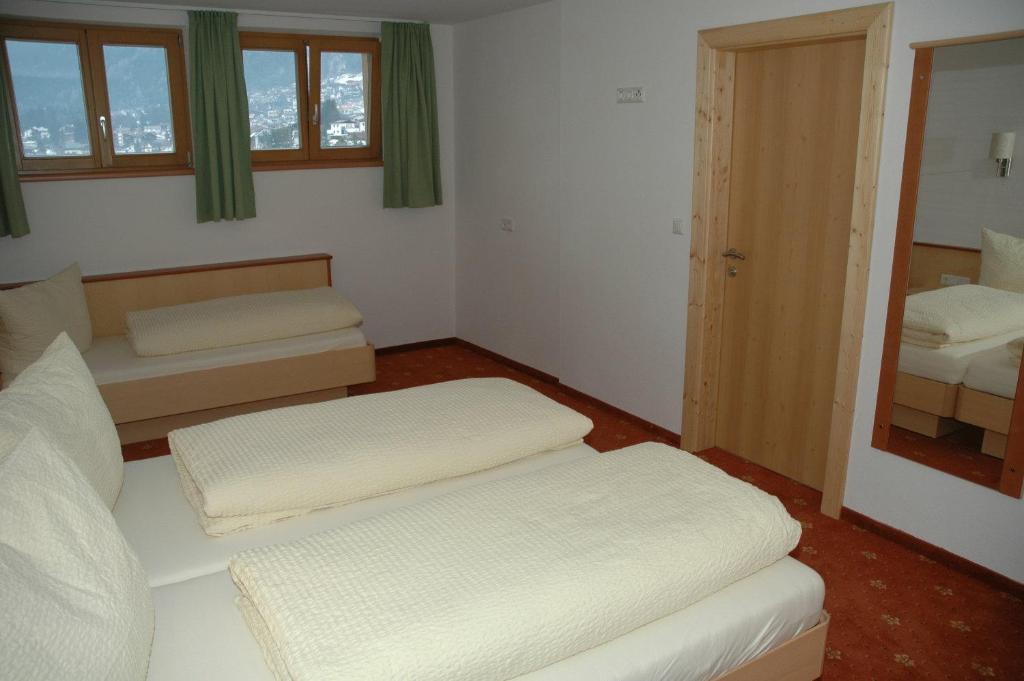 Appartementhaus Zum Zegger Neustift im Stubaital Bilik gambar